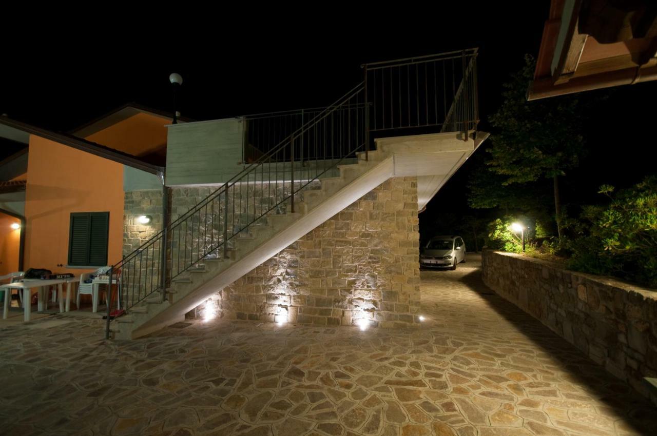 B&B Il Pozzo Di Celle Vernio ภายนอก รูปภาพ