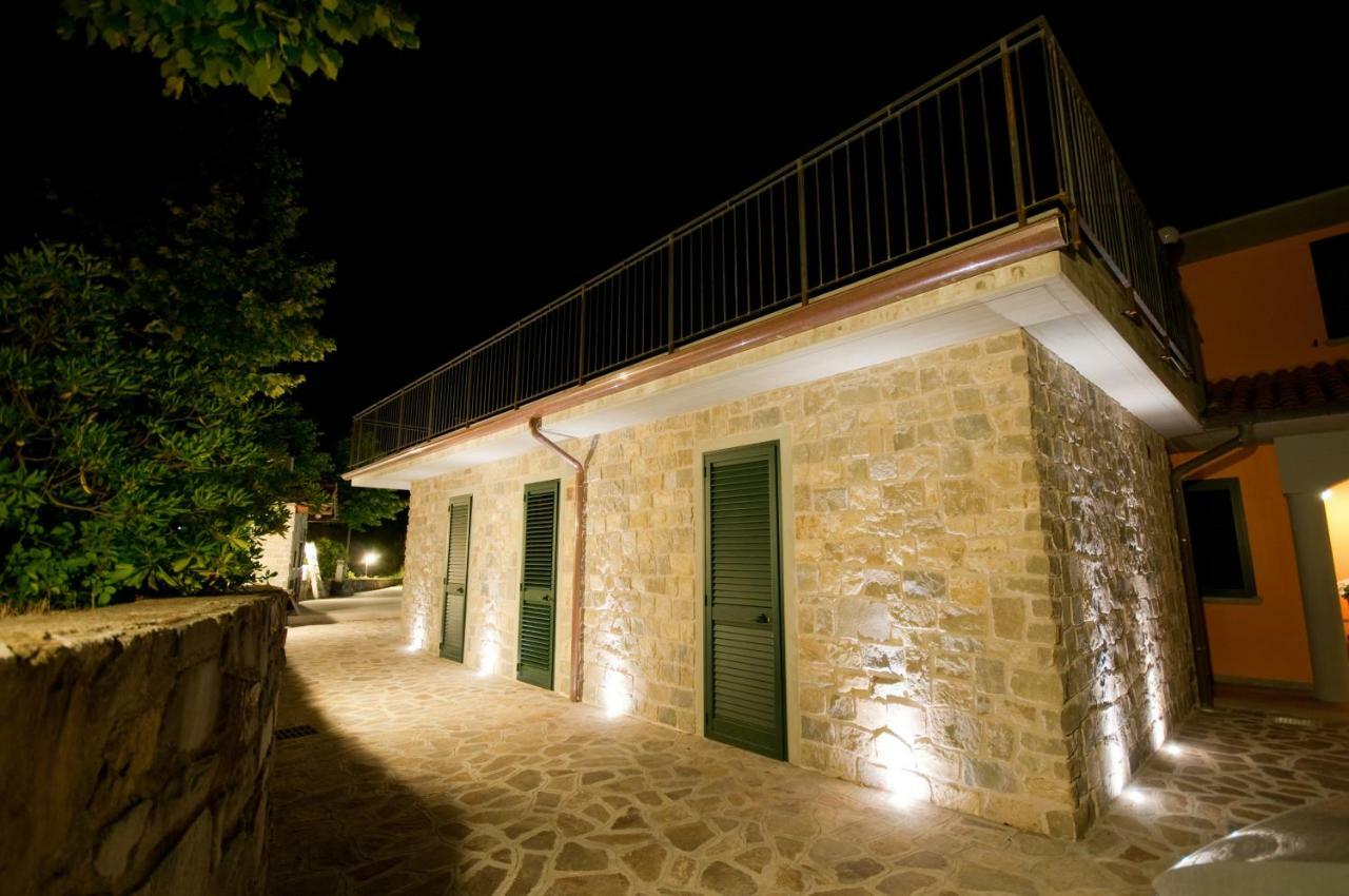 B&B Il Pozzo Di Celle Vernio ภายนอก รูปภาพ